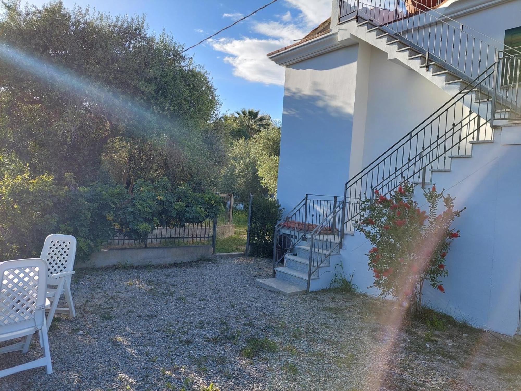 Deiana's Apartment - Cardedu Beachside Exterior foto
